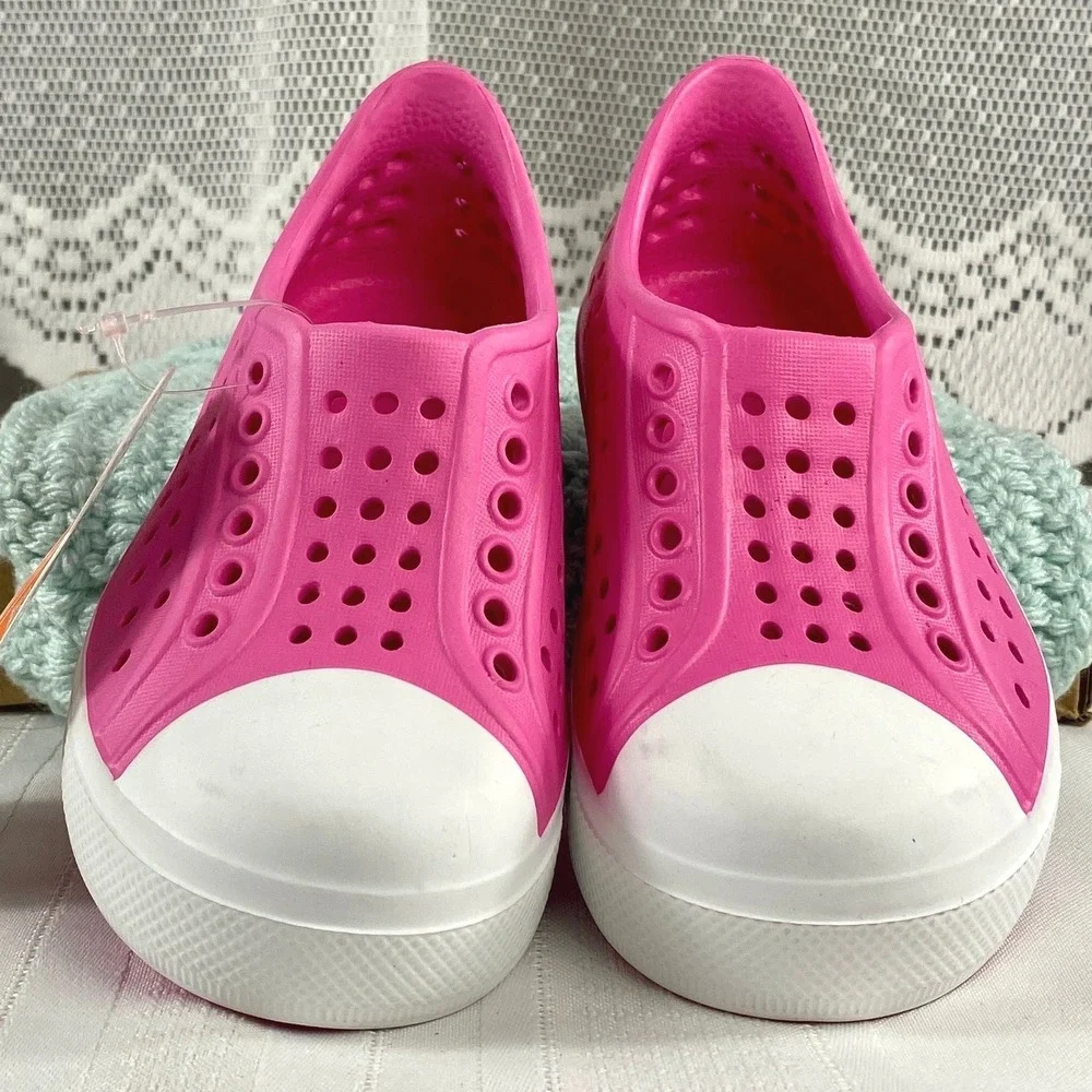 NEW Wonder Nation Kids Size 5-6 Pink Perforated EVA Slip on Water Shoes Sneakers